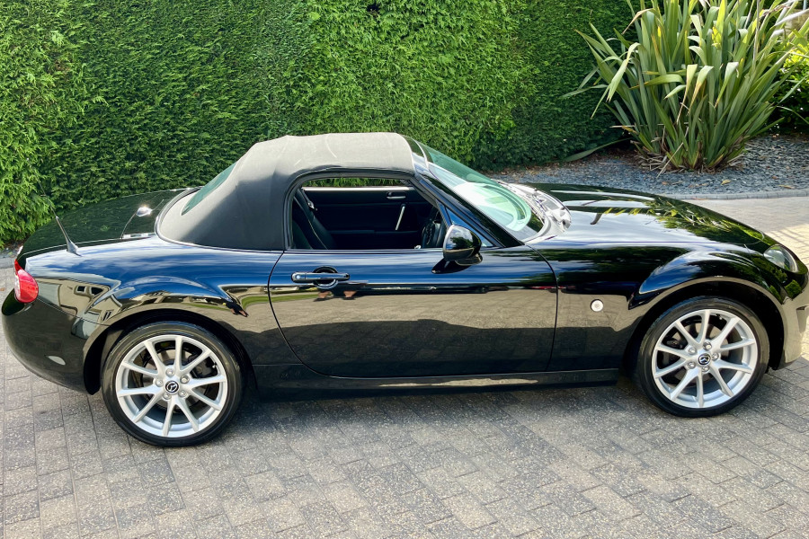 Mazda MX-5  
