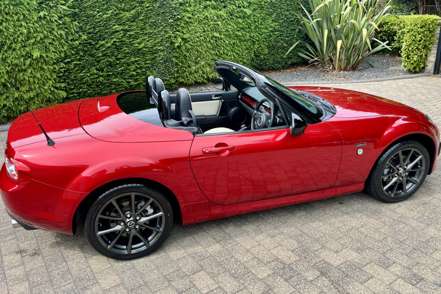 Mazda MX-5  